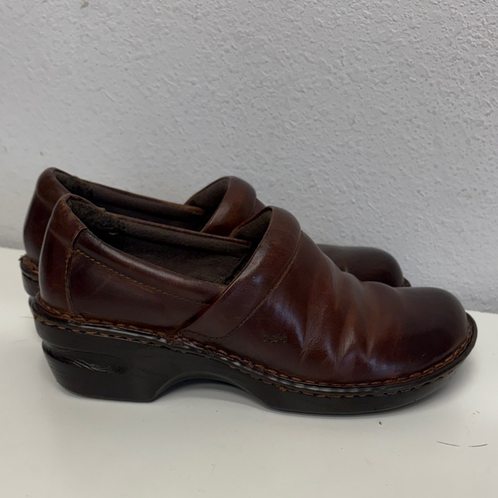 B.O.C. Brown Leather slip on Peggy comfort walking shoes